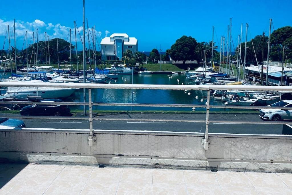Marin'Appart * Vue Sur Mer* Gourbeyre Extérieur photo